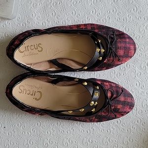 Circus by Sam Edelman plaid flat women's  size 6.5